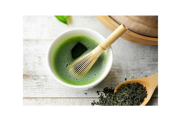 Como preparar chá matcha: Benefícios e utensílios essenciais