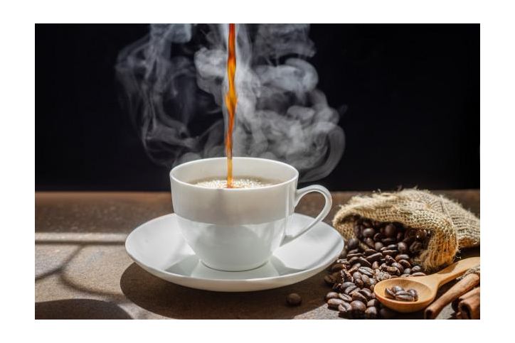 Tomar café antes de entrenar y sus beneficios