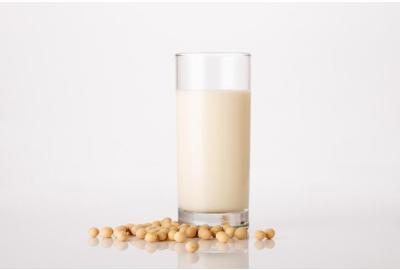 ¿Cuáles son las contraindicaciones de la leche de soja?